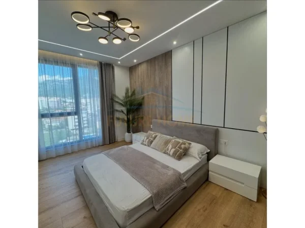 Tirane, shitet apartament 2+1 Kati 8, 139 m² 312.000 € (rruga e kokonozeve)