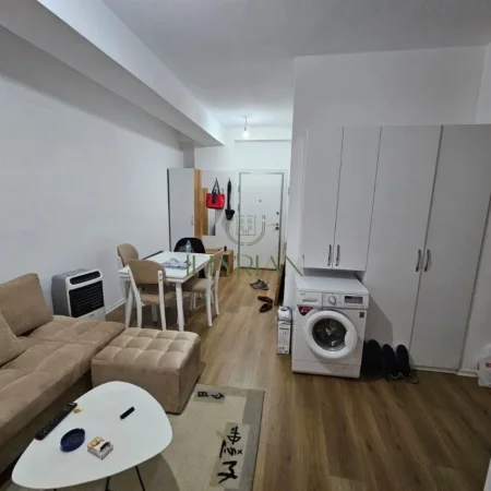 Tirane, shitet apartament 2+1+Ballkon Kati 1, 73 m² 115.000 € (Kompleksi Kaimi)