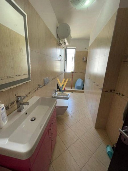 Tirane, shitet apartament 1+1+Ballkon Kati 7, 76 m² 110.000 € (MISTO MAME)