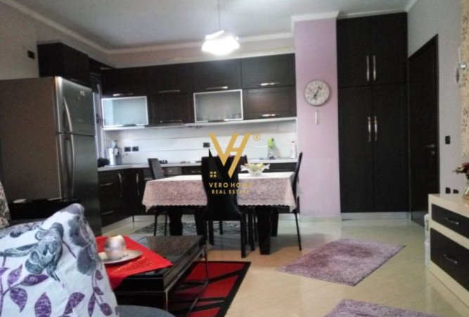 Tirane, shitet apartament 1+1+Ballkon Kati 7, 76 m² 110.000 € (MISTO MAME)