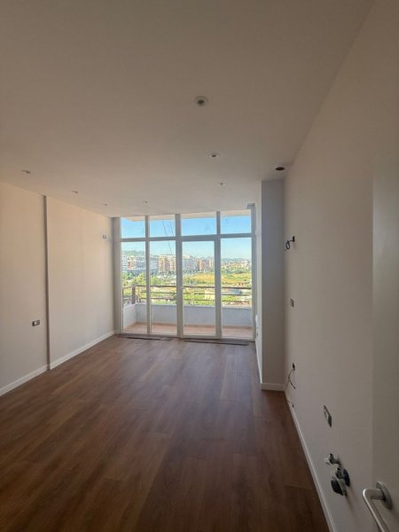 Tirane, shitet apartament 1+1 Kati 7, 61 m² 95.000 €