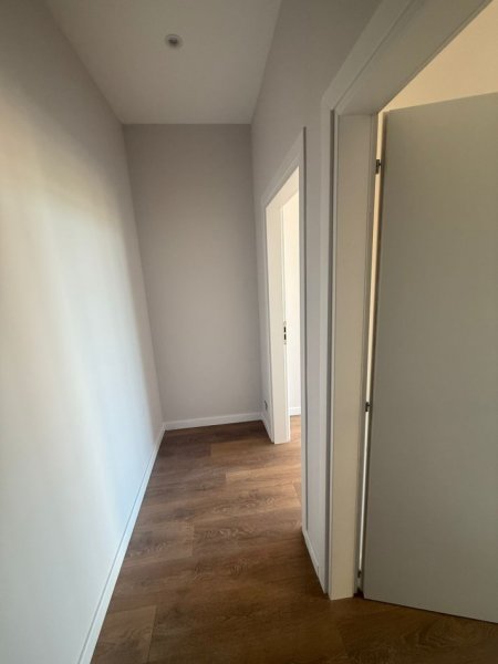 Tirane, shitet apartament 1+1 Kati 7, 61 m² 95.000 €