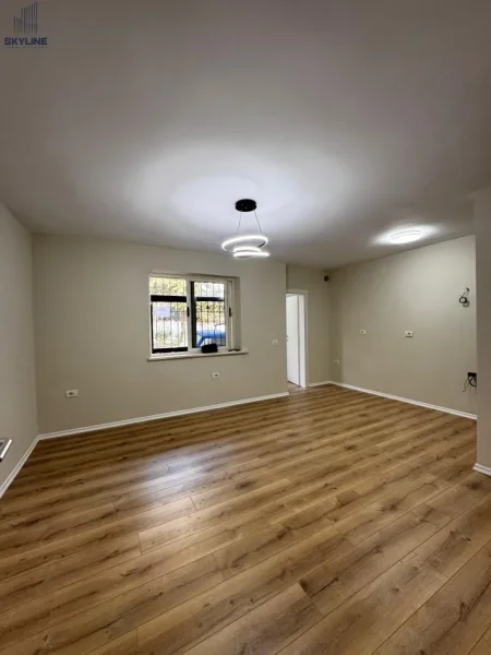 Tirane, shitet apartament 1+1 Kati 1, 53 m² 87.000 € 