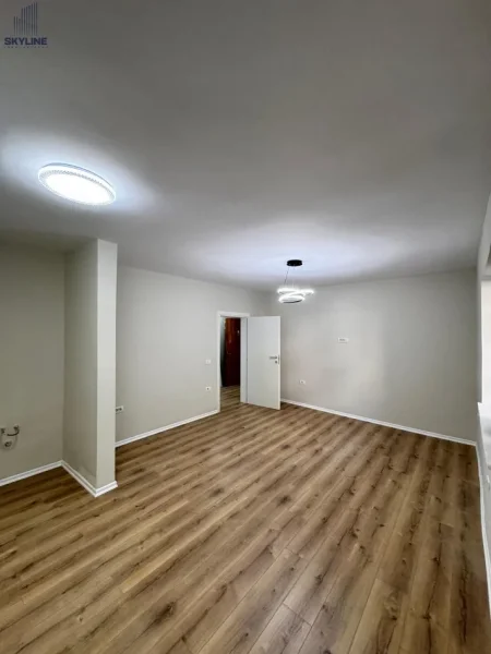 Tirane, shitet apartament 1+1 Kati 1, 53 m² 87.000 € 