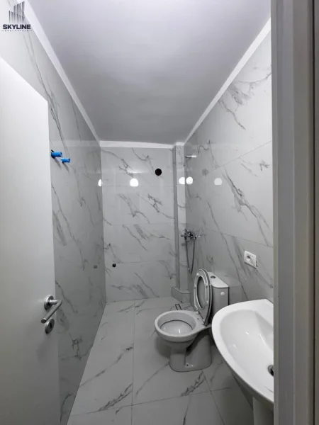 Tirane, shitet apartament 1+1 Kati 1, 53 m² 87.000 € 