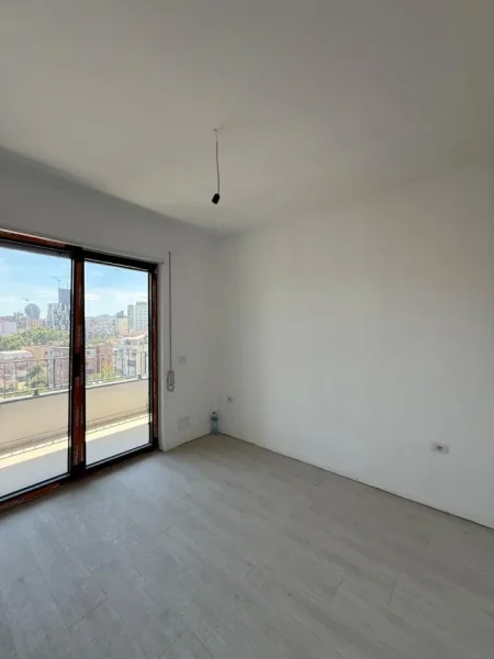 Tirane, jepet me qera apartament 1+1 Kati 7, 55 m² 450 € (bulevardi i ri)