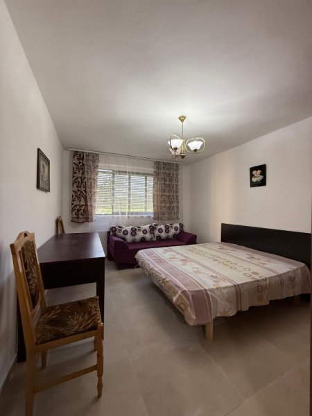 Tirane, jepet me qera apartament 3+1+Ballkon Kati 4, 90 m² 600 € (Tek Mozaiku)