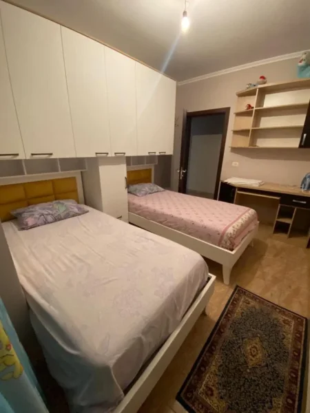 Tirane, jepet me qera apartament 2+1 Kati 1, 110 m² 550 € (Astir, prane "Well")