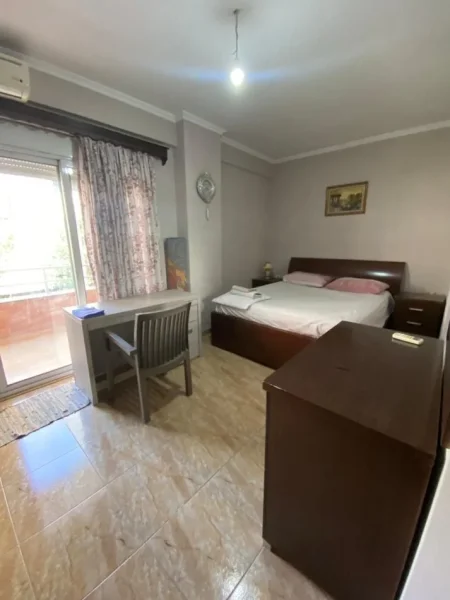 Tirane, jepet me qera apartament 2+1 Kati 1, 110 m² 550 € (Astir, prane "Well")