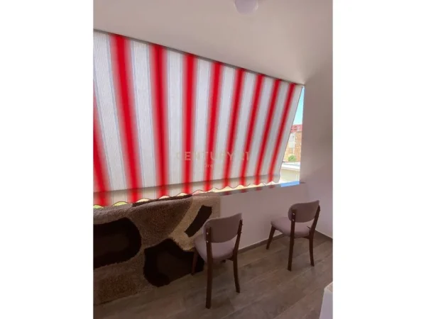 Tirane, jepet me qera apartament 1+1 Kati 3, 65 m² 550 € 
