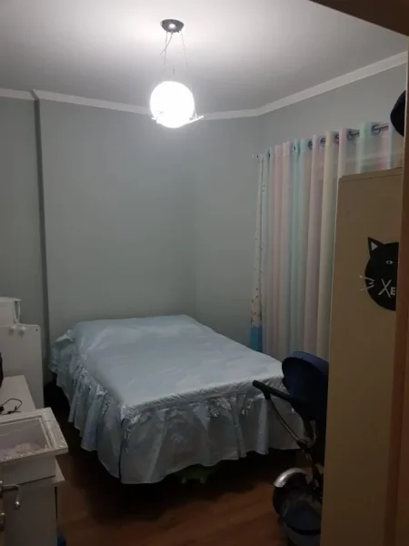 Tirane, jepet me qera apartament 2+1+Ballkon Kati 4, 110 m² 470 € 