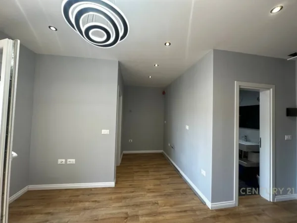 Tirane, shitet apartament Kati 6, 49 m² 98.000 € 