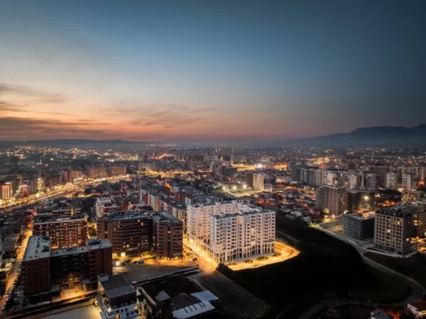 Tirane, shes apartament 1+1+Aneks+Ballkon Kati 7, 69 m² 126.000 € 