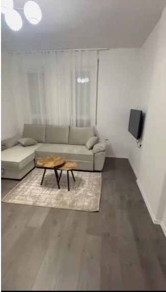 Tirane, jepet me qera apartament 1+1 Kati 2, 60 m² 350 € (Univers City)