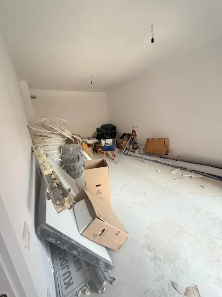 Tirane, shitet apartament 1+1 Kati 1, 73 m² 80.201 € (Paskuqan, "Urban Residence")