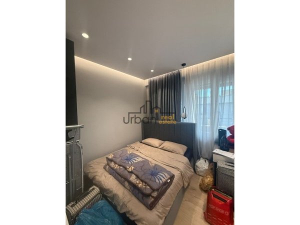 Tirane, shitet apartament 2+1+Ballkon Kati 7, 109 m² 320.000 € (Komuna e Parisit)