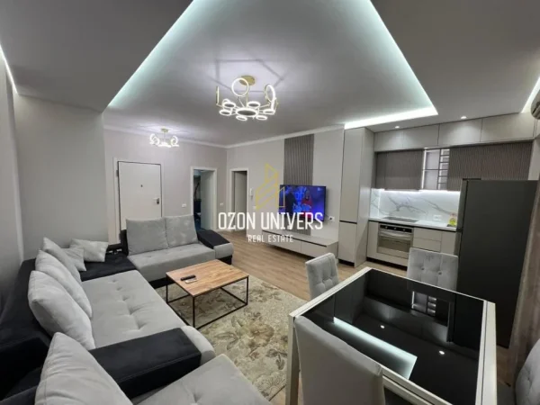Tirane, jepet me qera apartament 2+1+Ballkon Kati 2, 67 m² 600 € (Kodra e Diellit, pranë Rezidencës Kodra e Diellit 1)