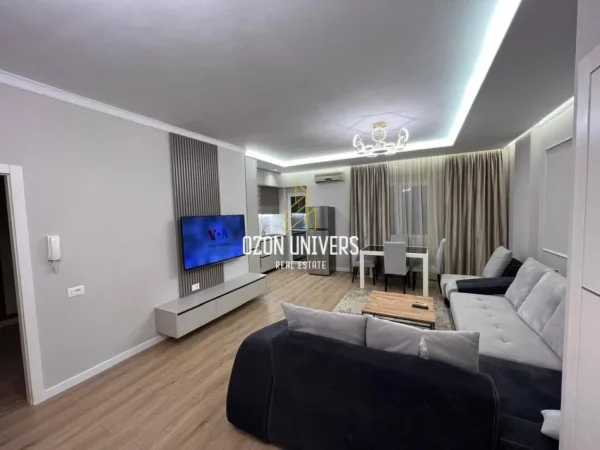 Tirane, jepet me qera apartament 2+1+Ballkon Kati 2, 67 m² 600 € (Kodra e Diellit, pranë Rezidencës Kodra e Diellit 1)