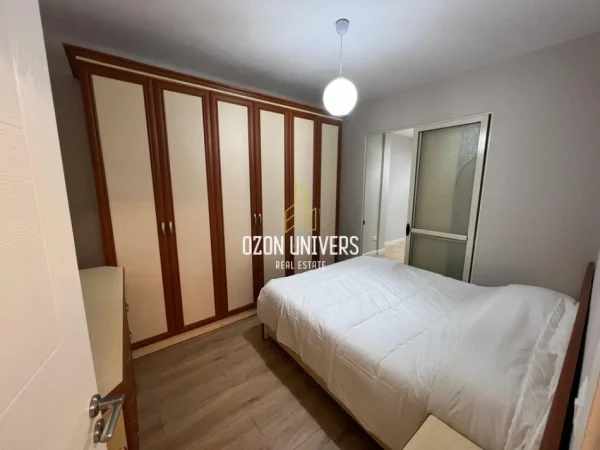 Tirane, jepet me qera apartament 2+1+Ballkon Kati 2, 67 m² 600 € (Kodra e Diellit, pranë Rezidencës Kodra e Diellit 1)