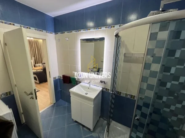 Tirane, jepet me qera apartament 2+1+Ballkon Kati 2, 67 m² 600 € (Kodra e Diellit, pranë Rezidencës Kodra e Diellit 1)