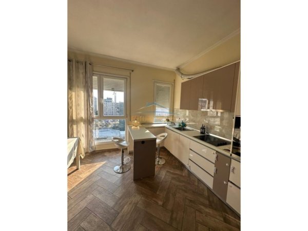 Tirane, shitet apartament 2+1 Kati 5, 112 m² 202.000 € 