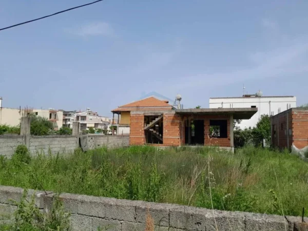 Durres, shitet shtepi Kati 0, 418 m² 7.000.000 €