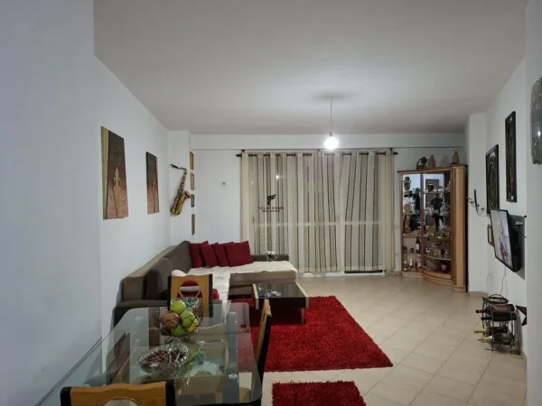 Tirane, shitet apartament 2+1 Kati 3, 120 m² 144.000 € (ASTIR)