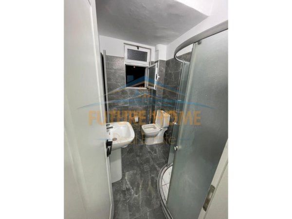 Tirane, jepet me qera apartament 1+1 Kati 4, 51 m² 500 € (Moziku Tiranes)