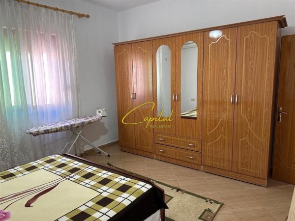 Tirane, jepet me qera apartament 2+1 Kati 2, 100 m² 450 € (PORCELAN)