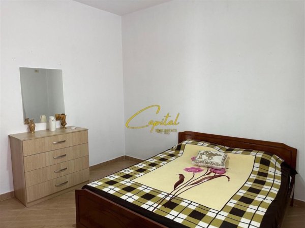 Tirane, jepet me qera apartament 2+1 Kati 2, 100 m² 450 € (PORCELAN)