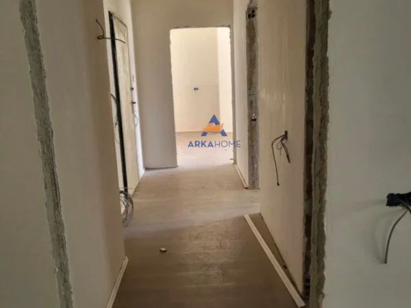 Tirane, shitet apartament 2+1 Kati 4, 112 m² 292.500 € (VASIL SHANTO)