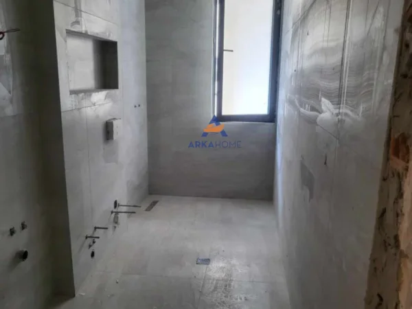 Tirane, shitet apartament 2+1 Kati 4, 112 m² 292.500 € (VASIL SHANTO)