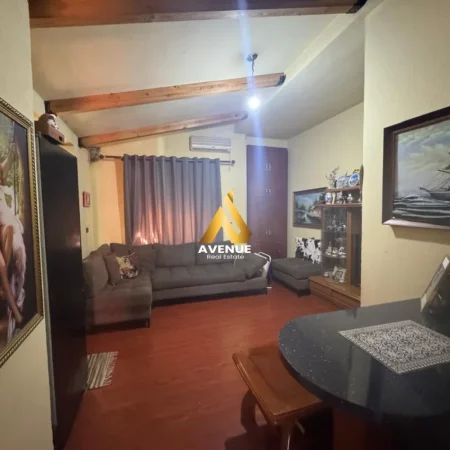 Tirane, shitet apartament 1+1+Ballkon Kati 5, 87 m² 191.200 € (Vaso pasho)