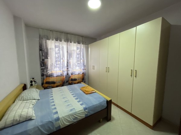 Durres, shes apartament 1+1+Ballkon Kati 2, 90.000 € (Plazh iliria)
