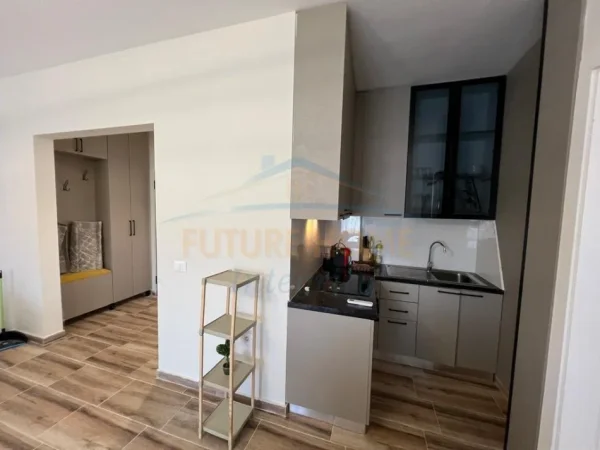 Shitet, Apartament 1+1, Golem, Durrës.