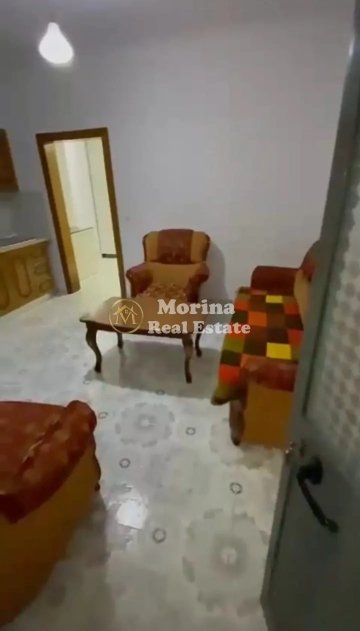Tirane, jepet me qera shtepi 1+1 Kati 1, 60 m² 350 € (Rruga e Dibres)