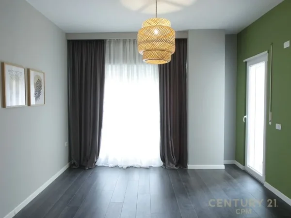 Tirane, shes apartament 1+1 Kati 2, 64m² 170.000 €