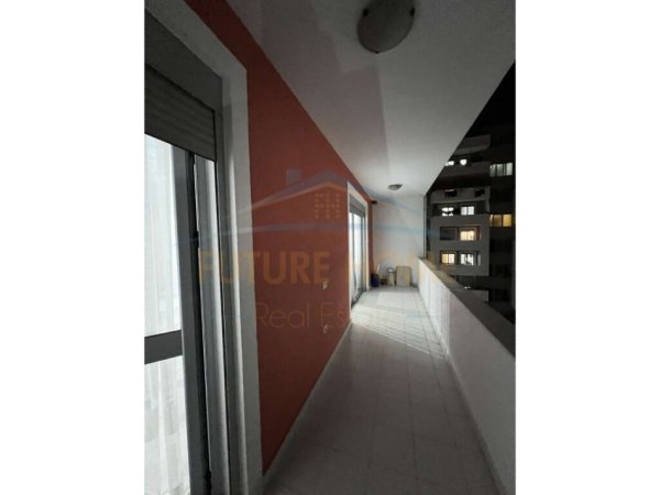 0683487469 Tirane, jepet me qera apartament 2+1+Ballkon Kati 5, 97 m² 410 € (Rruga Besim Alla)