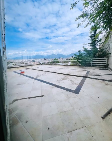 Tirane, shitet apartament , 116 m² 220.000 € (Kodra e Diellit 2)