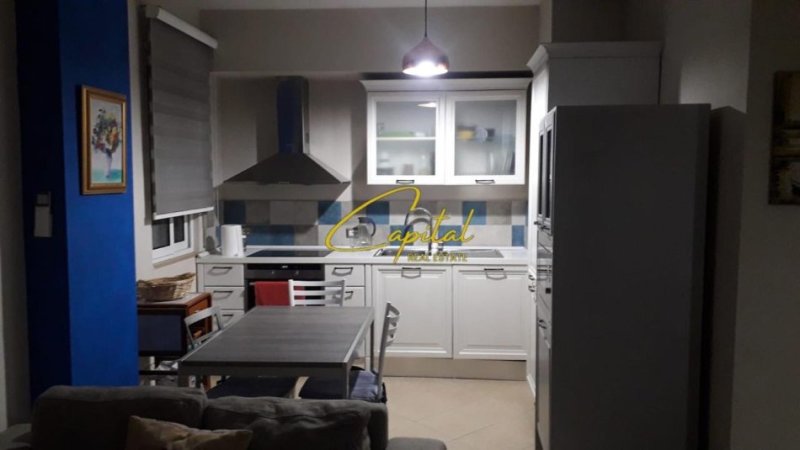 Tirane, shitet apartament 1+1 Kati 3, 56 m² 140.000 € (BRRYLI)
