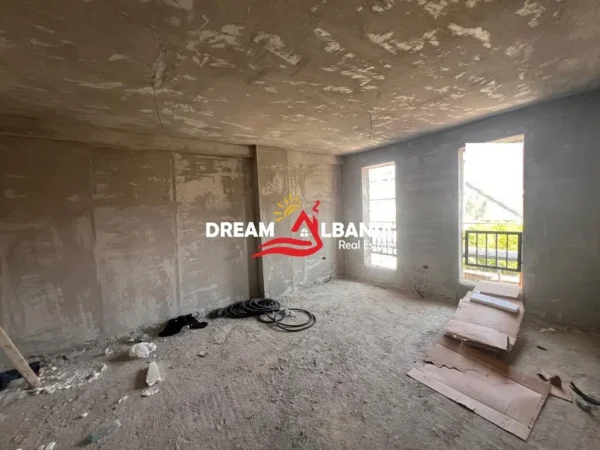 Tirane, shitet apartament 3+1 , 121 m² 230.000 € (rruga e elbasanit)