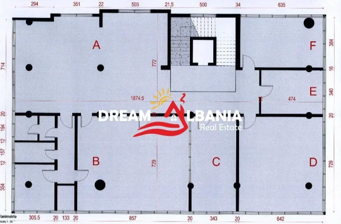Shkoder, shitet dyqan , 370 m² 650.000 € (Shkoder)
