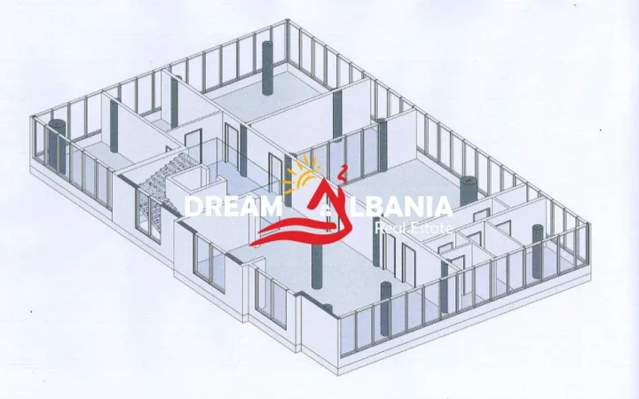 Shkoder, shitet dyqan , 370 m² 650.000 € (Shkoder)