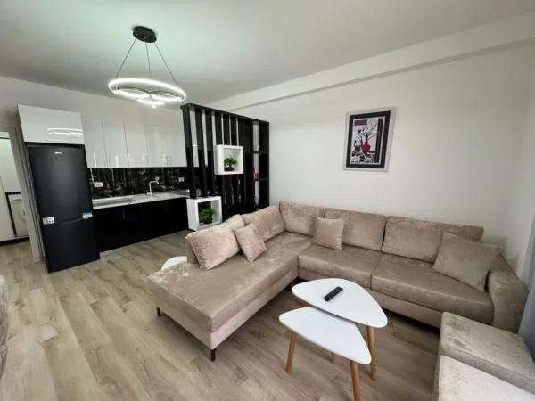 Durres, shitet apartament 1+1+Ballkon Kati 9, 75 m² 93.000 € 