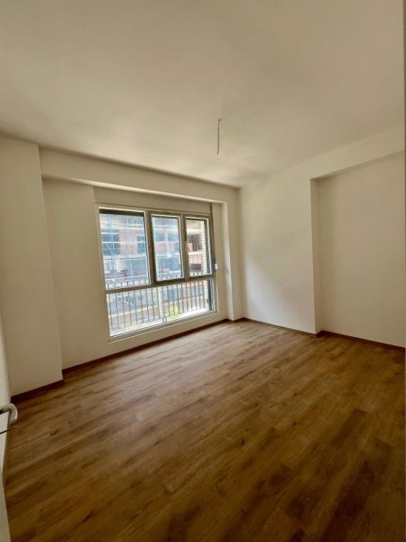 Tirane, shitet 2+1+Ballkon Kati 1, 101 m² 161.500 € (Fusha e Aaviacionit)