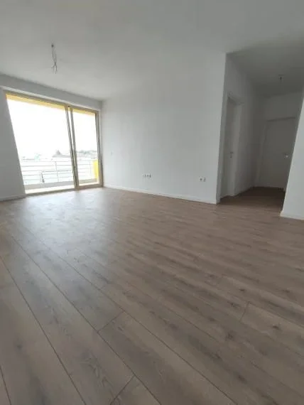 Tirane, shes apartament 1+1+Ballkon Kati 4, 63 m² 83.000 € (ramazan gaxherri)