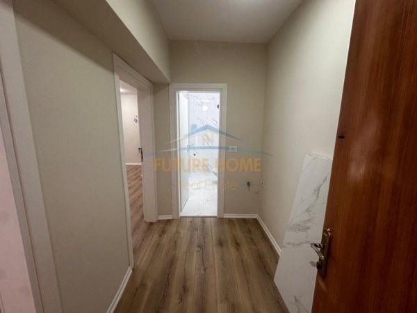 Tirane, shitet apartament 1+1+Ballkon Kati 1, 54 m² 87.000 € (Xhamlliku)