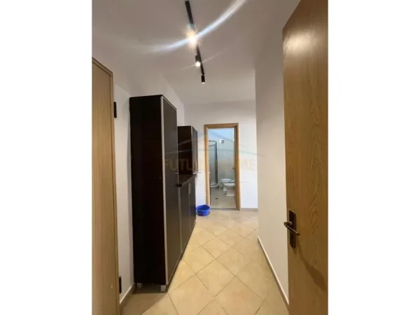 Tirane, shitet apartament 2+1+Ballkon Kati 1, 90 m² 165.000 € (Kodra e Diellit)