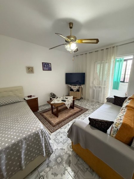 Durres, shitet apartament 2+1 Kati 1, 75 m² 80.000 €