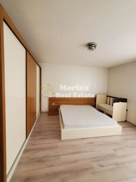 Tirane, jepet me qera apartament 2+1 Kati 4, 75 m² 650 € (Rruga Hoxha Tahsim)